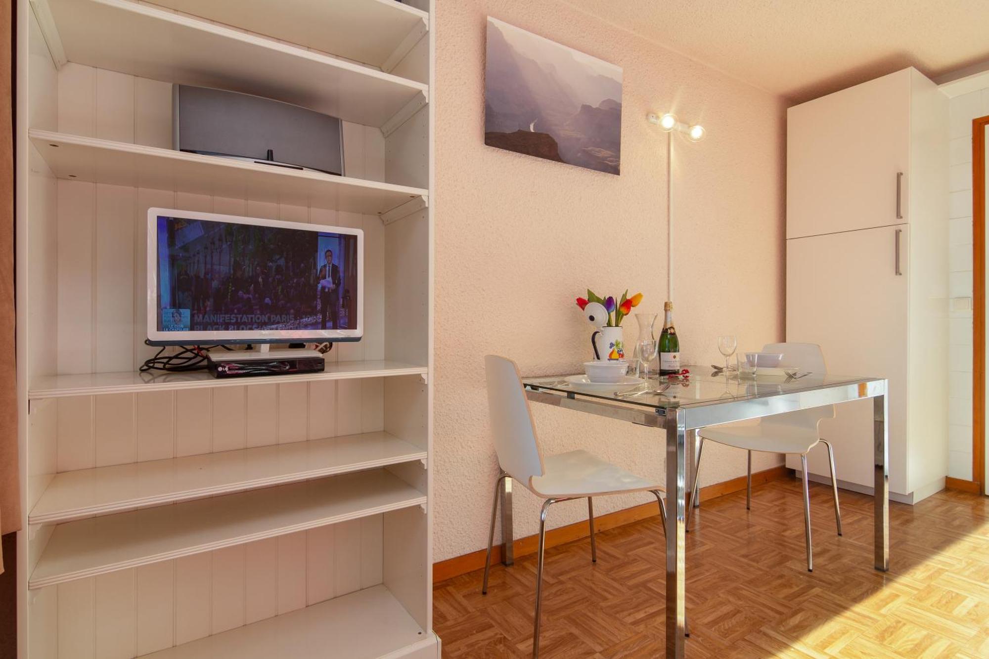 Residence Le Prarion 24A Ski In- Ski Out - Happy Rentals Лез-Уш Экстерьер фото